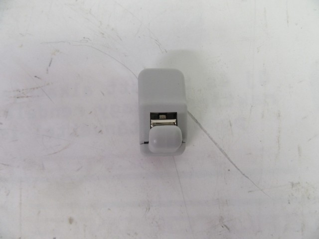 Fiat Tipo 2015- gyári új napellenző tartó pöcök 735633192