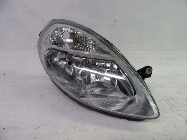 Lancia Ypsilon II. 2003-2006 utángyártott új jobb első fényszóró 51774225