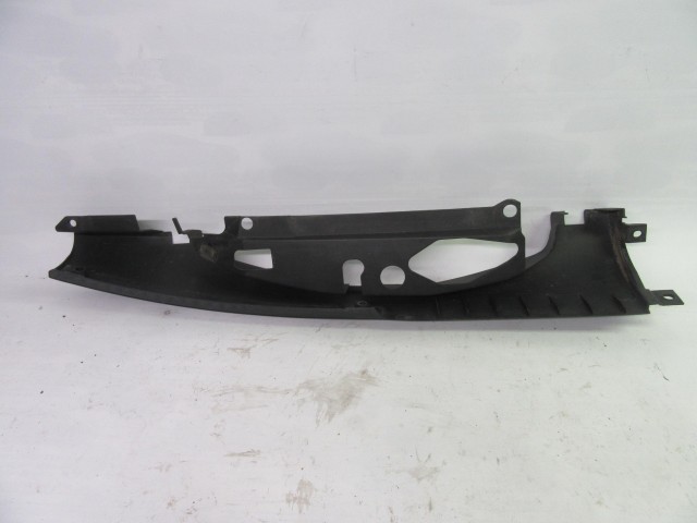 Fiat Doblo I. jobb hátsó lámpa keret, ketté nyíló ajtós kivitelhez 735302143