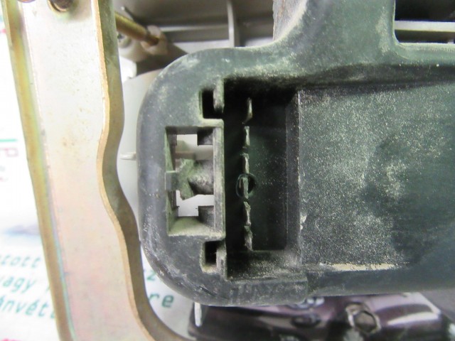 61476 Fiat Brava bal hátsó lámpa, a képen látható sérüléssel 