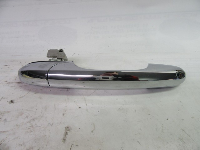 Fiat 500 utángyártott új jobb első, külső kilincs zárbetét hely nélküli 735451696