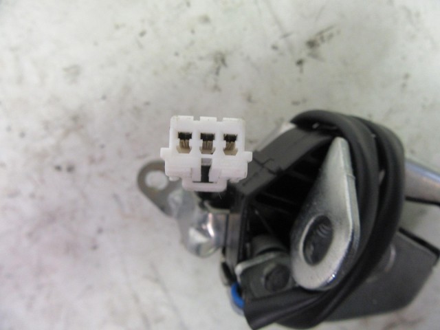 Fiat Doblo I.-II. kettényíló hátsó ajtó zár, 3 vezetékes 51757820