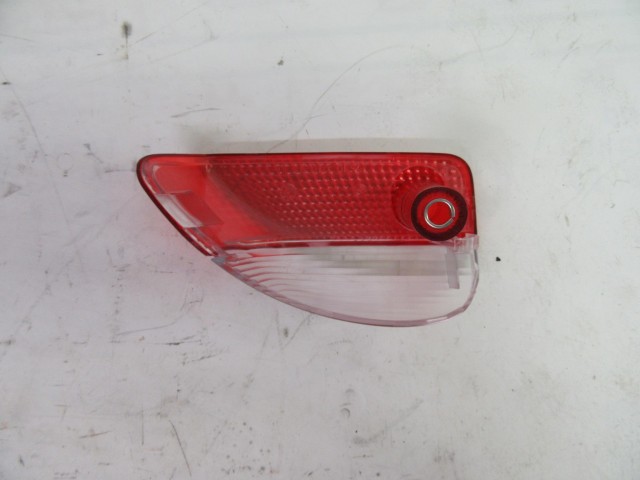 Alfa Romeo 147 5 ajtós, gyári új jobb első ajtókárpit világítás búra 71746432