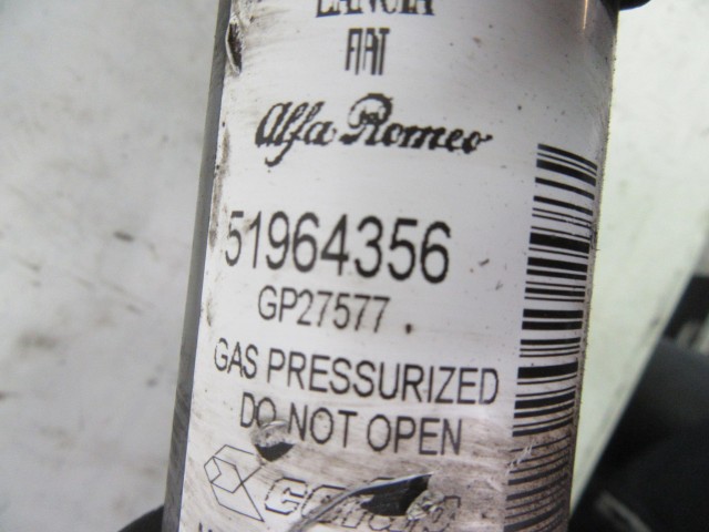 Fiat 500 1,3 16v Mjet, jobb első lengéscsillapító fehér, lila, citrom színjelölésű rugóval 51964356