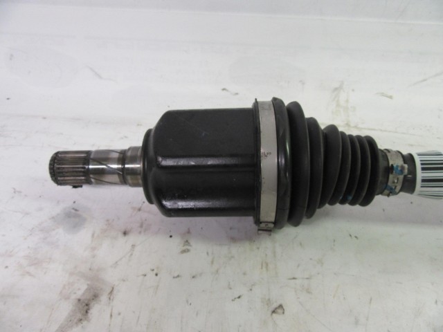 Fiat Doblo 1,6 16v Mjet bal oldali féltengely 52012152