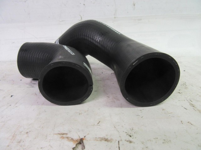 Fiat Stilo 1,9 8v Diesel, levegőcső a turbó és az intercooler között 51718041