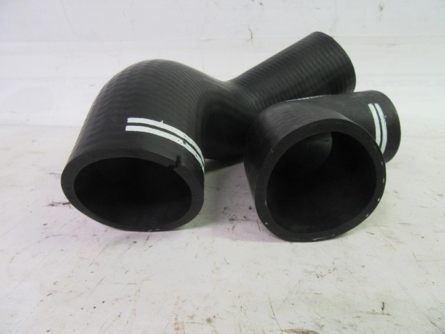 Fiat Stilo 1,9 8v Diesel, levegőcső a turbó és az intercooler között 51718041