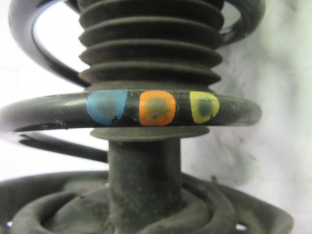 Alfa Romeo MiTo bal első lengéscsillapító, kék, narancs, citrom színjelölésű rugóval 50521272