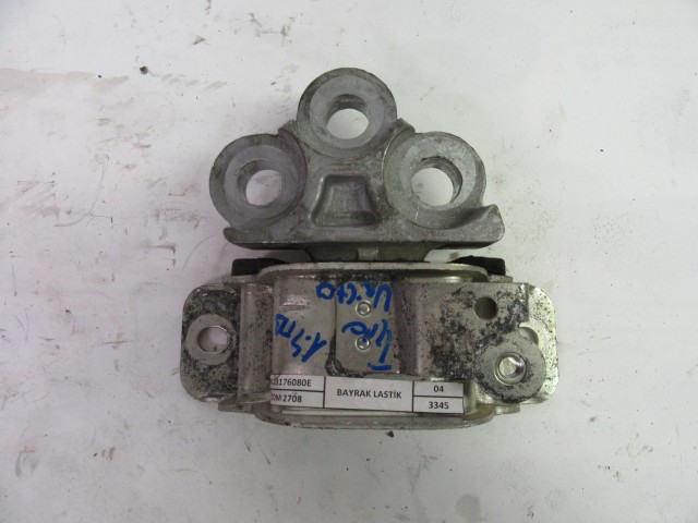 Fiat Tipo 1,4 16v T-Jet váltótartó gumibak 52017608