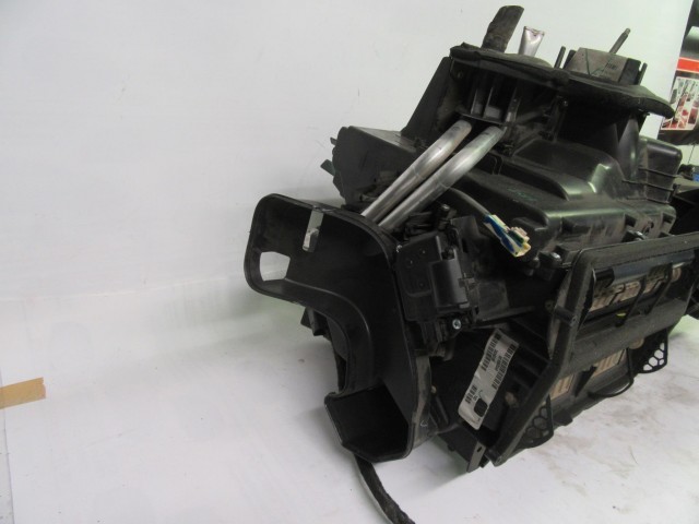 Fiat Freemont első fűtésboksz  K068105535AB