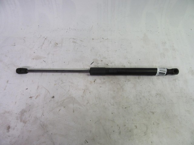 Fiat 500 x csomagtérajtó teleszkóp 52031518