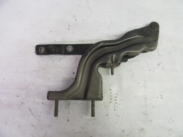 66517 Alfa Romeo 147, Gt fekete színű, bal oldali motorháztető zsanér 46548059