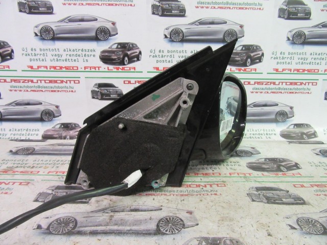 57241 Fiat Croma fehér színű, öt vezetékes, jobb oldali visszapillantó tükör 