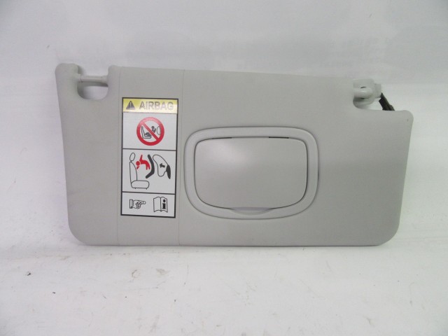 Jeep Renegade jobb oldali napellenző