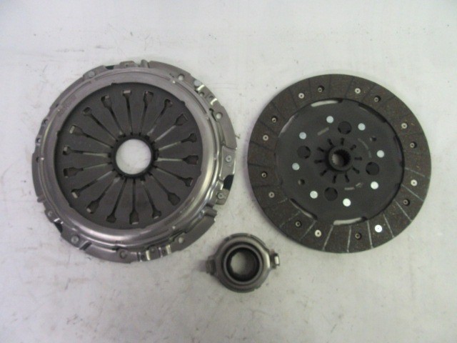 Alfa Romeo 147, 156, Gt utángyártott új kuplung szett 71719088