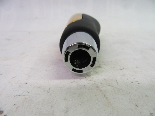 Fiat 500 gyári új sárga színű váltókar ( automata ) 735592508