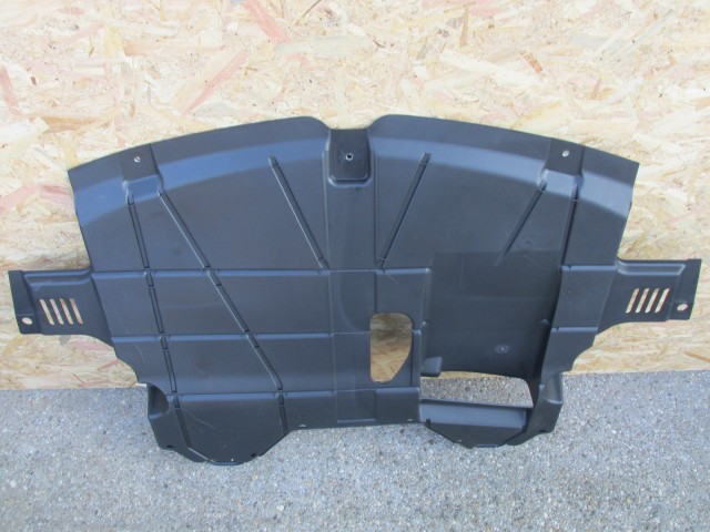 Alfa Romeo  156 gyári új alsó motorvédő 60681451