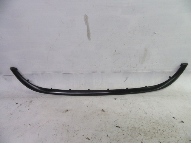 Fiat Tipo 2015- utángyártott új fekete színű, hűtődíszrács alatti díszléc 735645986