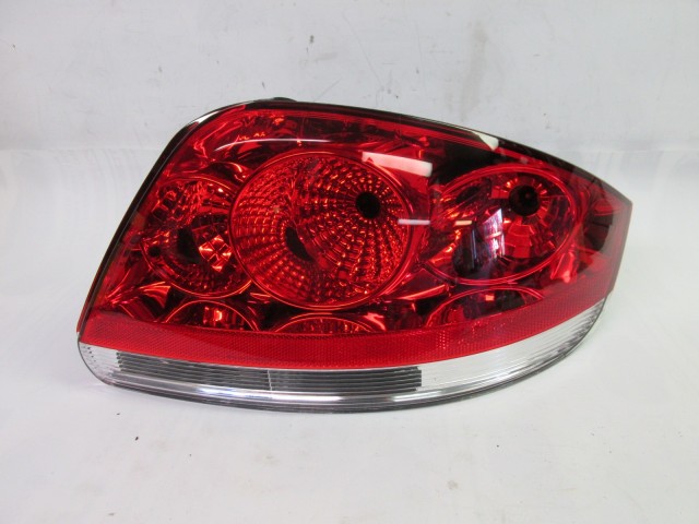 Fiat Linea jobb hátsó lámpa, gyári beszállítós új Magnetti Marelli 51895404