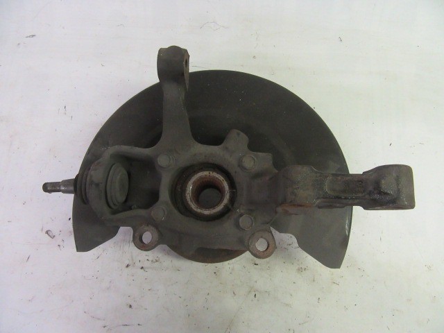 Fiat Freemont 2,0 16v Mjet  bal első csonkállvány, kerékagy 