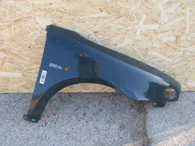 75777 Fiat Multipla 1998-2003 zöld színű jobb első sárvédő