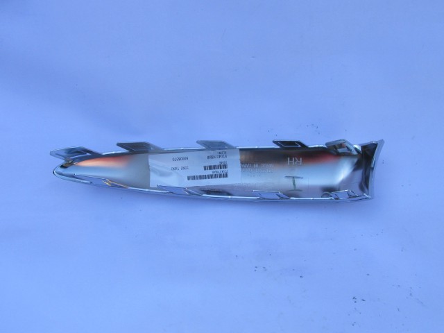 Fiat 500 Fl 2015- utángyártott új jobb első lökhárító díszcsík, lounge kivitel 735642306