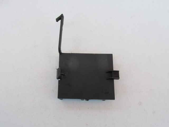 Fiat Punto III.  3 ajtós Sporting gyári új hátsó vonószem takaró 735344297