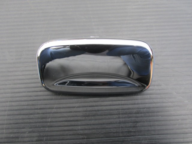 Alfa Romeo 147, Gt gyári-beszállítós új kesztyűtartó ajtó kilincs 735292507