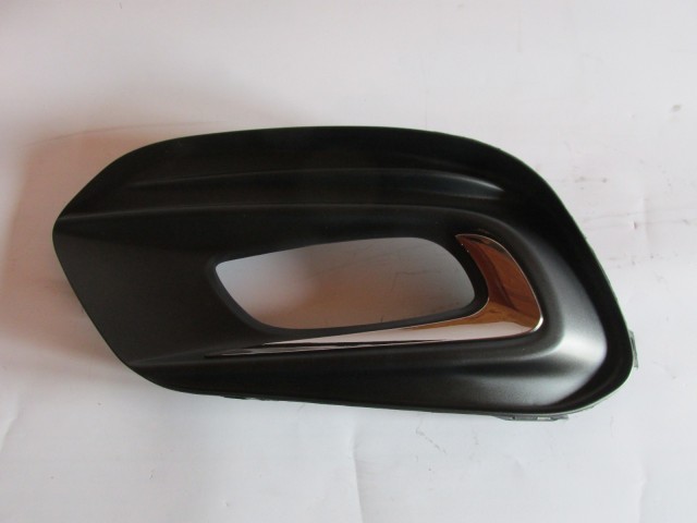 Fiat Tipo 2015- utángyártott új  bal ködlámpa keret 735649287