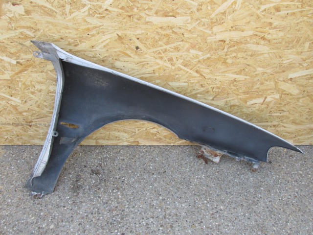 79432 Alfa Romeo 166 Fl 2003-2007 ezüst színű bal első sárvédő 