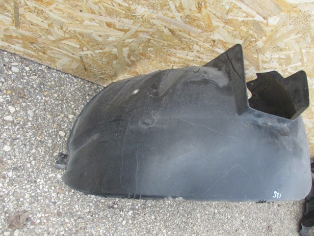 Fiat Stilo jobb első kerékjárati dobbetét 51786558