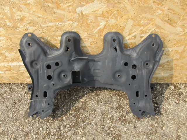 Lancia Ypsilon III. első segédalváz bölcső 51930707