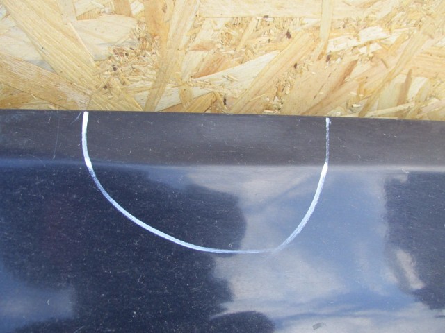 77178 Fiat Stilo 5 ajtós sötétkék színű, jobb első sárvédő a képen látható sérüléssel