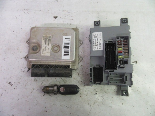 75514 Fiat Doblo III. 1,3 16v Mjet motorvezérlő szett 51872453