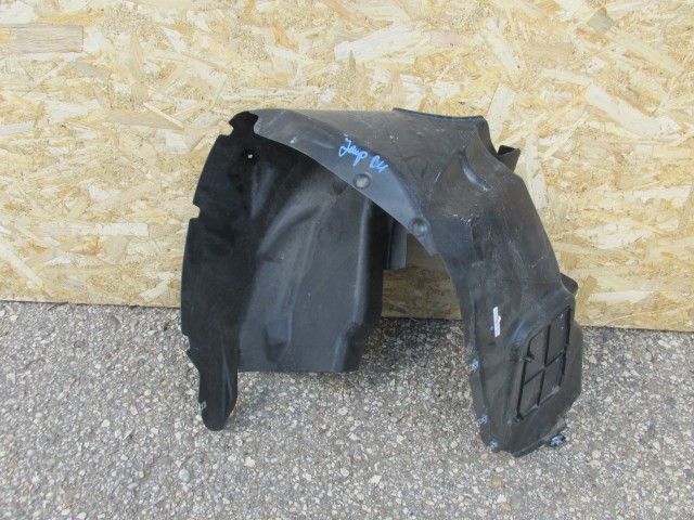 Jeep Renegade bal hátsó kerékjárati dobbetét 51965515