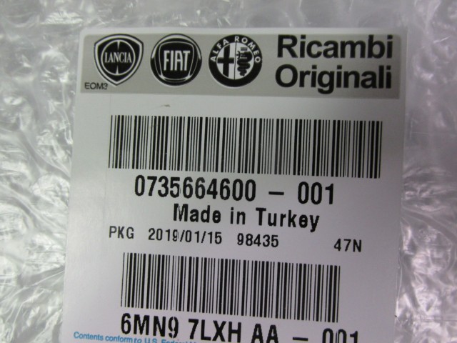 Fiat Tipo 2015- gyári új első lökhárító felső takaró 735664600