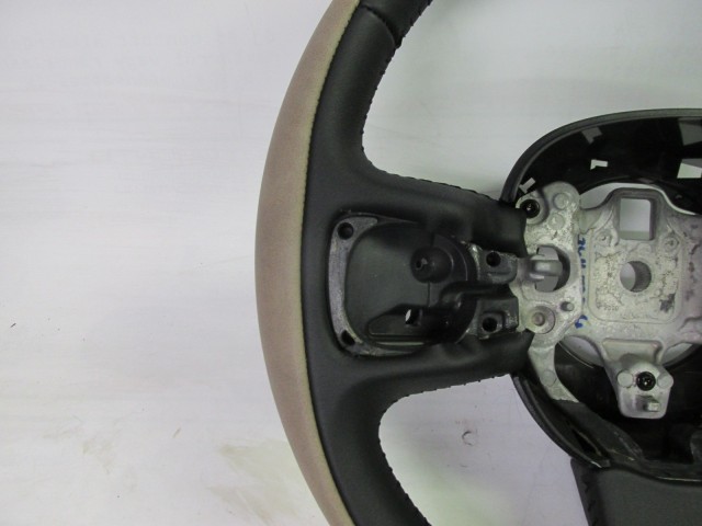 Fiat 500 L gyári új bézs, fekete bőr kormánykerék 735574857