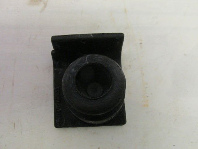 Fiat, Lancia utángyártott új olajbeöntő sapka 7545141