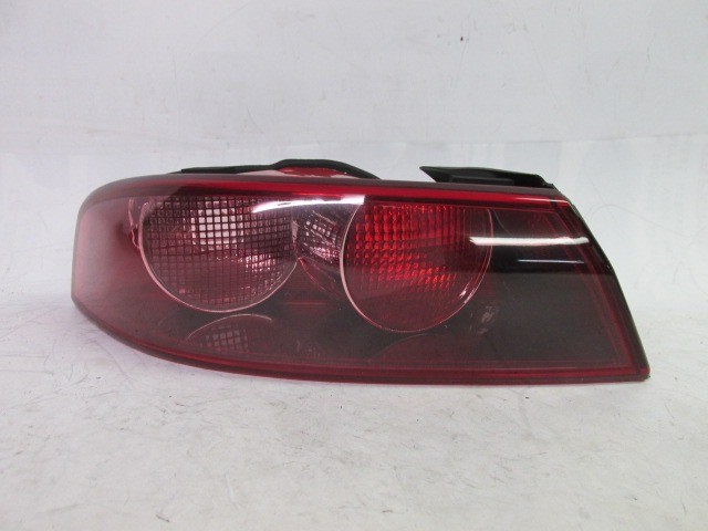 Alfa Romeo 159 utángyártott új bal hátsó külső lámpa 50504821