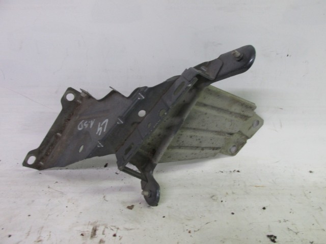 82109 Lancia Ypsilon II. 2003-2011 bal első sárvédő tartó 51704433