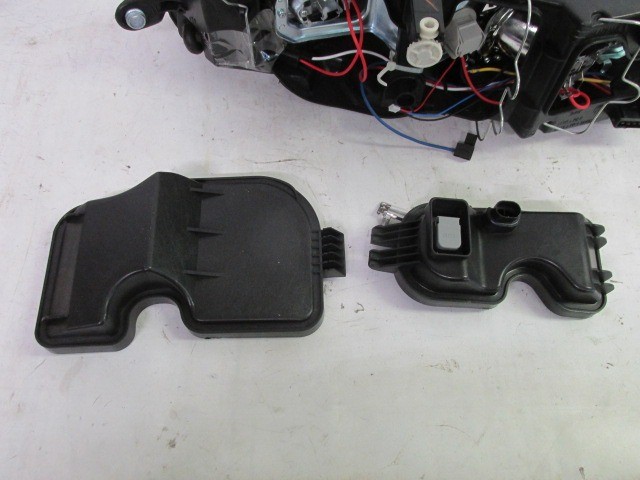 Fiat Punto II. 1999-2003 utángyártott új, jobb első fényszóró ködlámpás  51712393