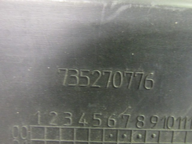 Fiat Doblo I. 2000-2005 bal hátsó lámpakeret, kettényíló ajtós kivitelhez 735270776