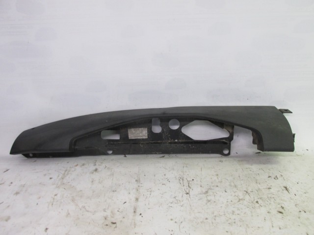 82328 Fiat Doblo I. 2000-2005 jobb hátsó lámpa keret, felnyíló ajtós kivitelhez 735281888