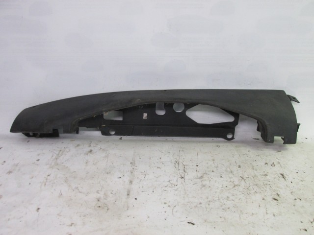 82327 Fiat Doblo I. 2000-2005 jobb hátsó lámpakeret, kettényíló ajtós kivitelhez 735302143