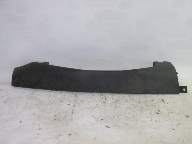 82326 Fiat Doblo I. 2000-2005 bal hátsó lámpakeret, kettényíló ajtós kivitelhez 735302144