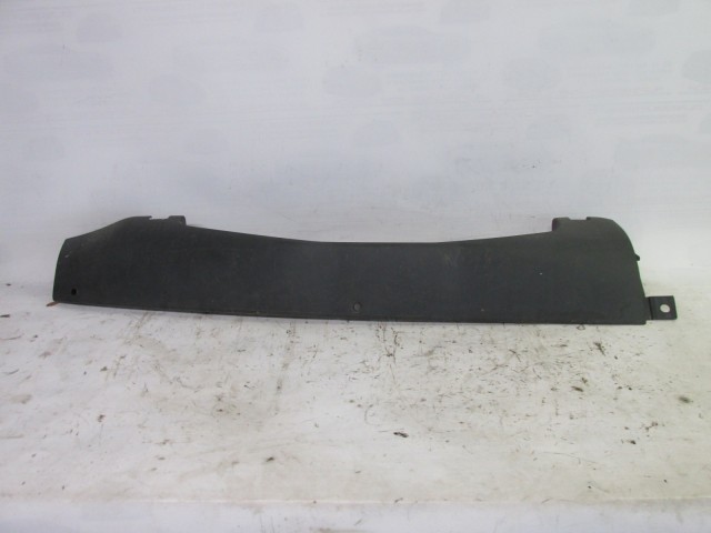 82329 Fiat Doblo I. 2000-2005 bal hátsó lámpakeret, kettényíló ajtós kivitelhez 735302144