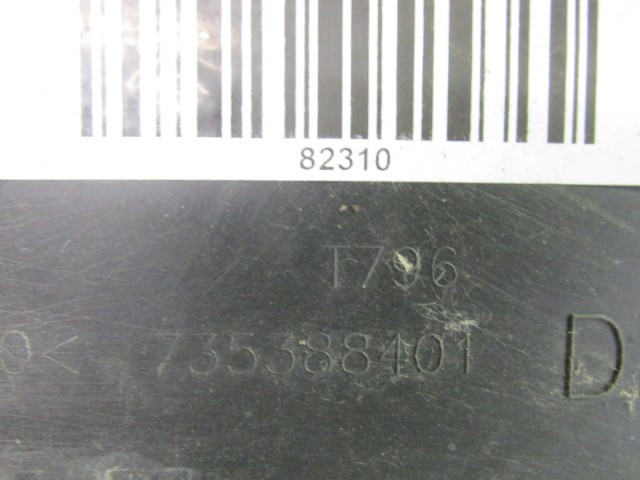 82310 Fiat Doblo II. 2005-2009 jobb hátsó lámpakeret, kettényíló ajtós kivitelhez 735388401