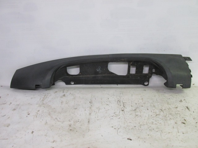 82331 Fiat Doblo II. 2005-2009 jobb hátsó lámpakeret, kettényíló ajtós kivitelhez 735388401