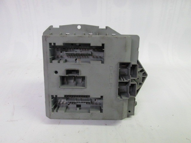 Fiat Punto II. 1,2 benzin külső biztosíték tábla 46835425