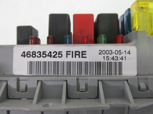 Fiat Punto II. 1,2 benzin külső biztosíték tábla 46835425